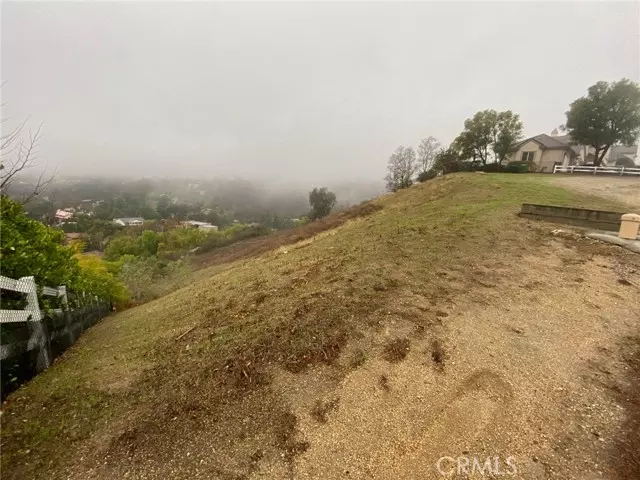 53 Dapplegray RD, Bell Canyon, CA 91307