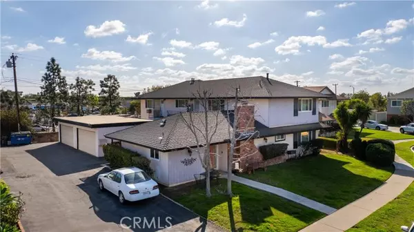 Yorba Linda, CA 92886,18172 Mandarin LN