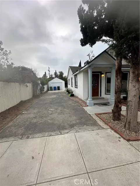 Van Nuys, CA 91405,15226 Covello ST