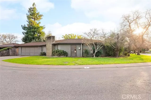 2 Kingston CIR, Chico, CA 95926