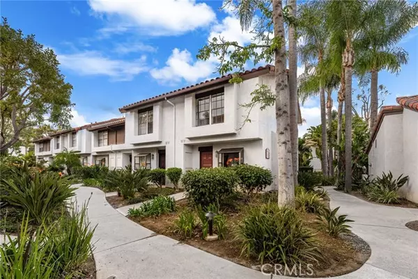 Placentia, CA 92870,288 Kauai LN