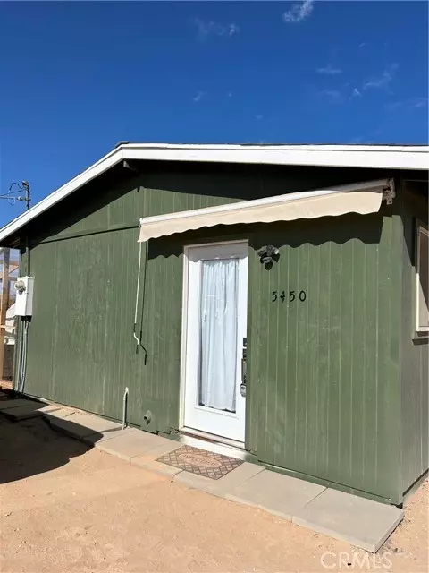 5450 Hollywood LN, Twentynine Palms, CA 92277