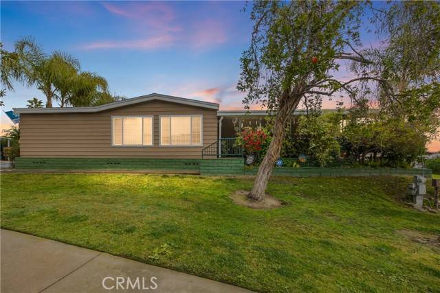 Upland, CA 91786,929 E Foothill 161