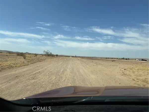 Helendale, CA 92342,0 Mustang TRL