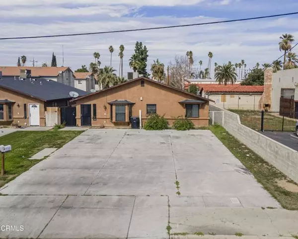 130 8th ST, Bakersfield, CA 93304