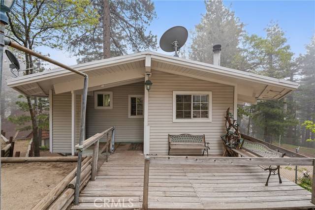 30919 Valley Oak DR, Running Springs, CA 92382