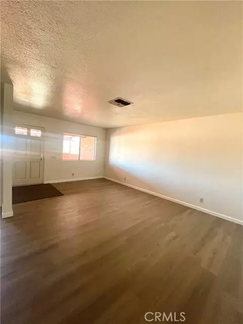 Twentynine Palms, CA 92277,73627 Raymond WAY