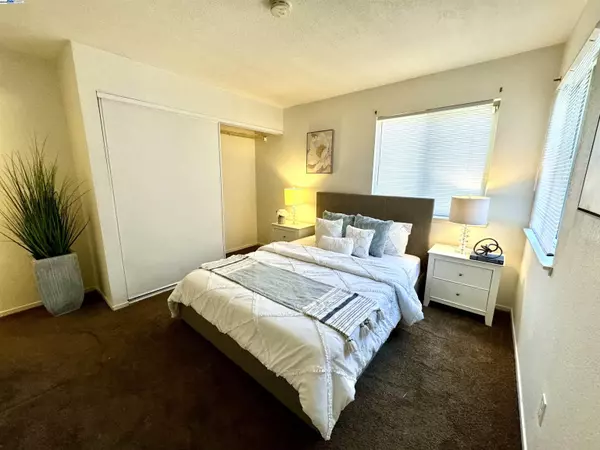 Pittsburg, CA 94565,1297 Lakeview CIR