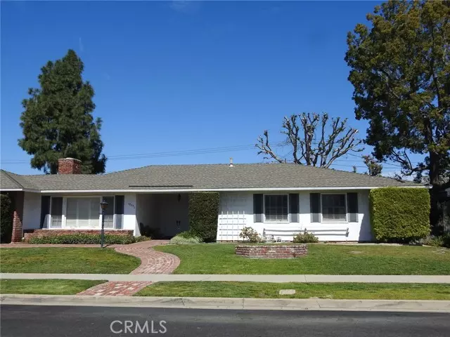 18571 Medford Ave., Santa Ana, CA 92705