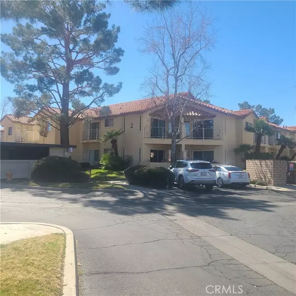 19121 Palo Verde DR, Apple Valley, CA 92308