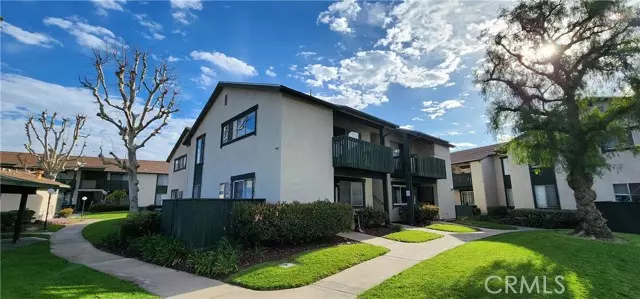 23230 Orange AVE 2, Lake Forest, CA 92630