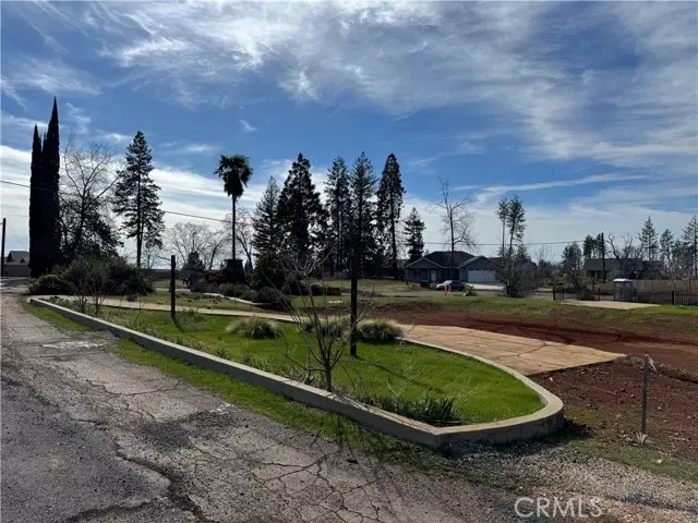 814 Camellia DR, Paradise, CA 95969