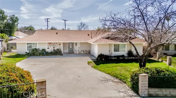 Highland, CA 92346,27145 Mansfield ST