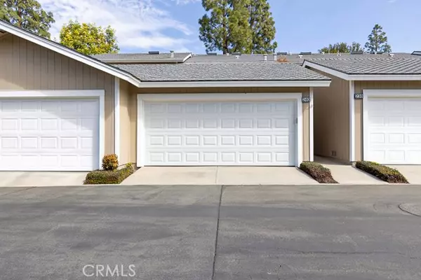 Irvine, CA 92620,240 Monroe 67