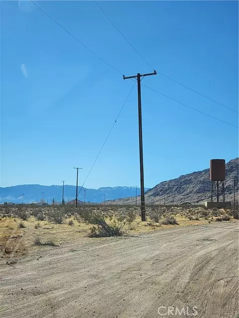 Lucerne Valley, CA 92356,502 Cascadian AVE