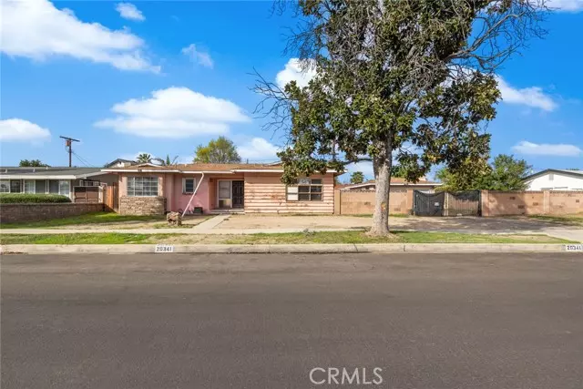 20341 Schoenborn ST, Winnetka, CA 91306