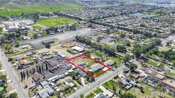 Bloomington, CA 92316,17643 Santa Ana AVE