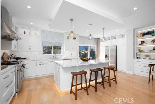 Redondo Beach, CA 90277,1211 S Catalina AVE