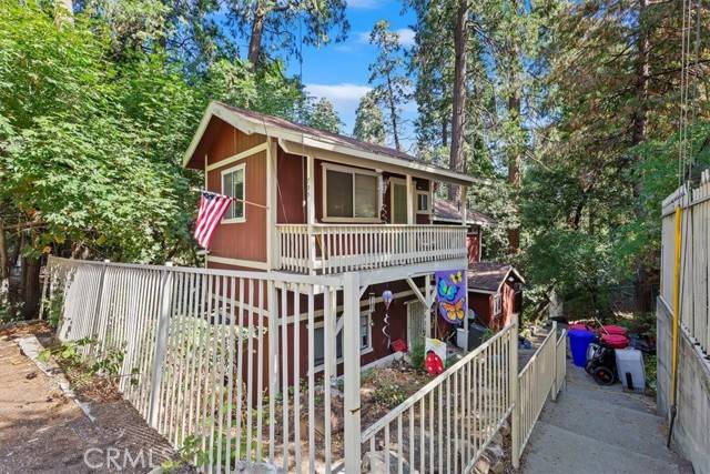Crestline, CA 92325,735 Ca-138