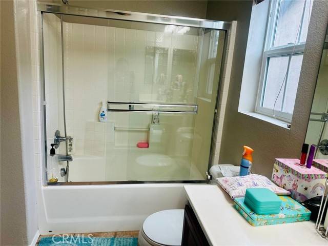 Valencia, CA 91354,29205 Rio Lobo WAY 16