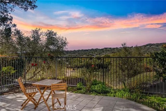 27 Spoon LN, Coto De Caza, CA 92679