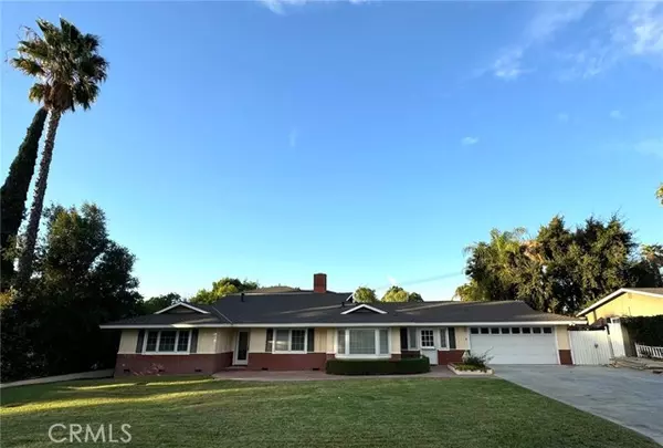 2545 Elsinore RD, Riverside, CA 92506