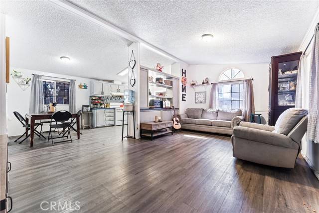 Eastvale, CA 91752,5800 Hamner AVE 232