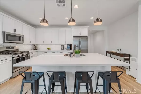 30546 Rodriquez LOOP, Menifee, CA 92584