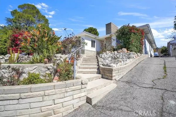 Tujunga, CA 91042,10410 Mountair AVE