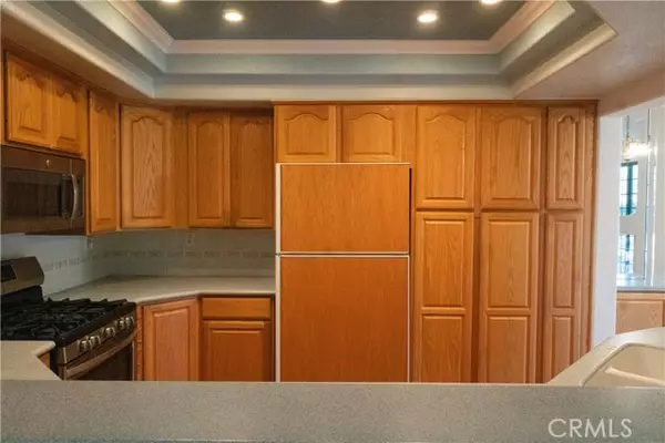 Huntington Beach, CA 92646,20271 Sealpoint 104
