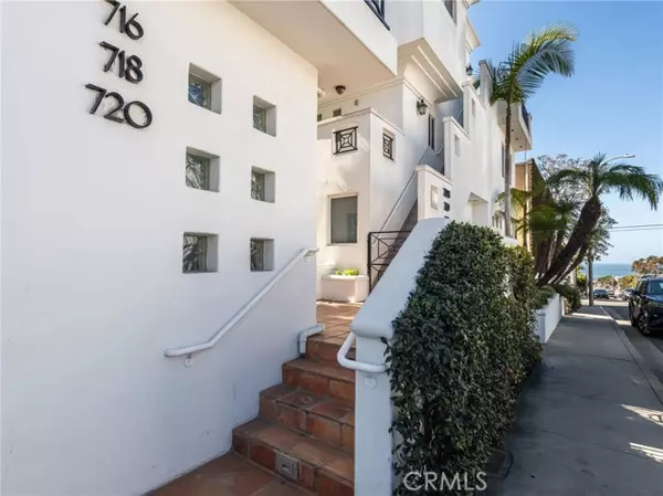 Manhattan Beach, CA 90266,720 Manhattan Beach BLD