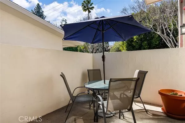 Burbank, CA 91505,4456 W Kling ST 9