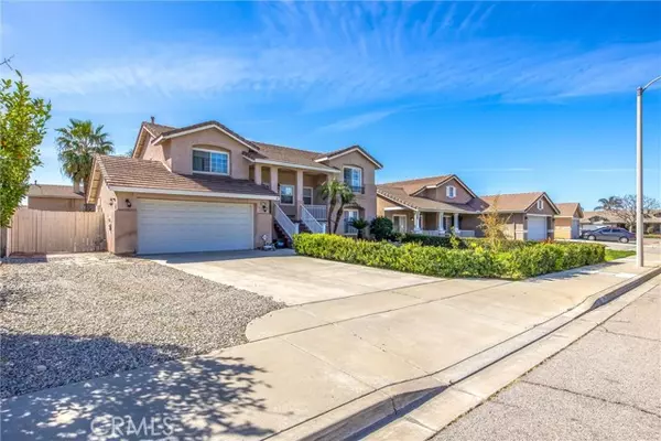 Highland, CA 92346,27785 Pebble CT