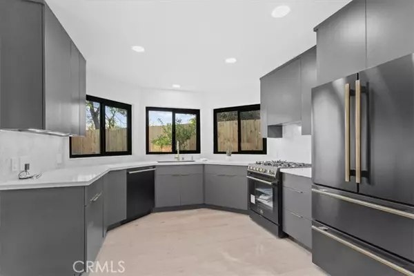 Woodland Hills, CA 91367,23136 Dolorosa ST