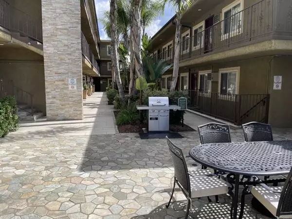 La Crescenta, CA 91214,3220 ALTURA AVENUE 307