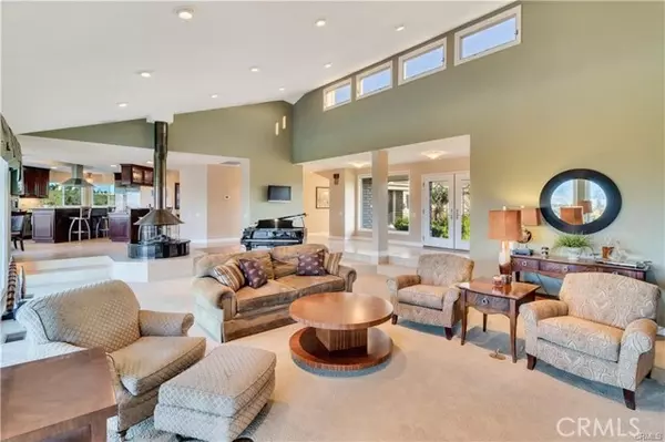 Redlands, CA 92373,109 Edgemont DR
