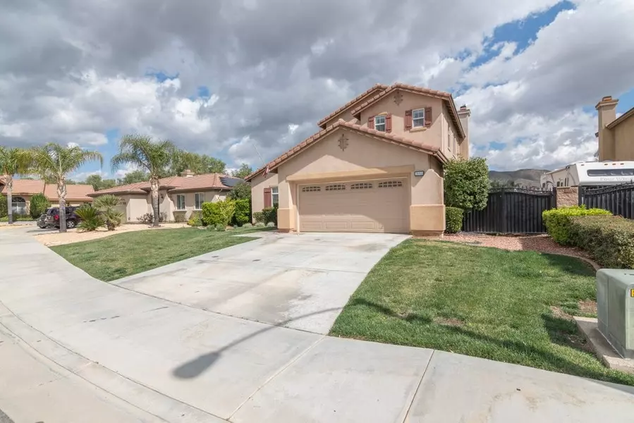 26816 Calico CT, Winchester, CA 92596