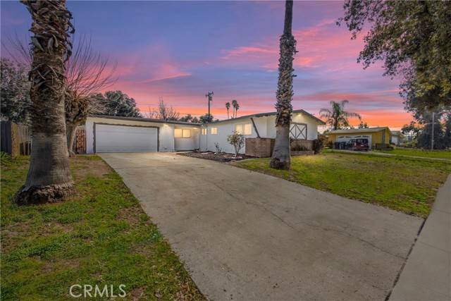 614 Lido ST, Redlands, CA 92374