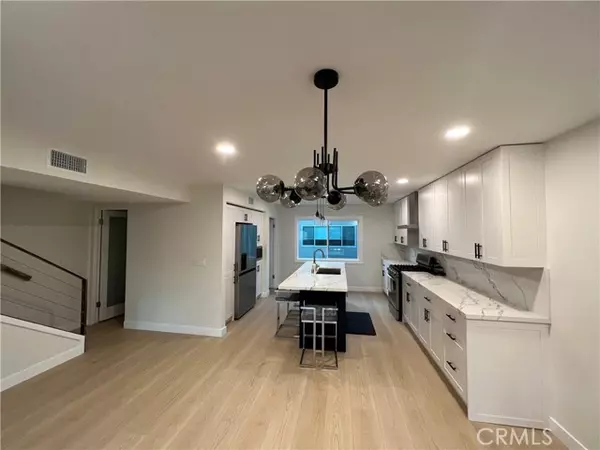 13107 Mindanao WAY 3, Marina Del Rey, CA 90292