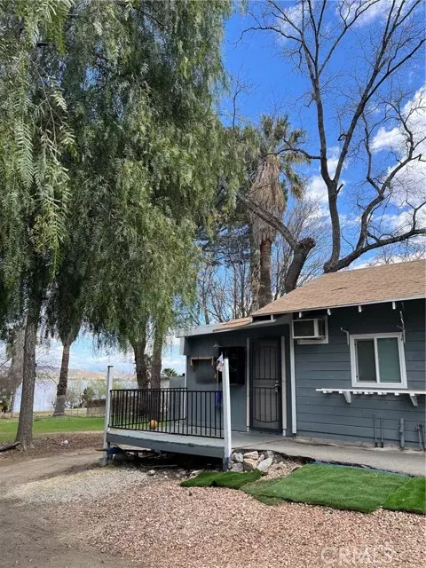 Lake Elsinore, CA 92530,16242 Grand AVE C