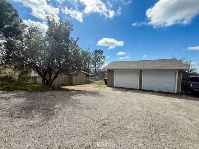 Coarsegold, CA 93614,43712 Cedar Grove CT
