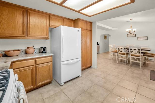 Phelan, CA 92371,8370 Wolf DR