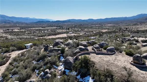 Anza, CA 92539,43610 Dale ST