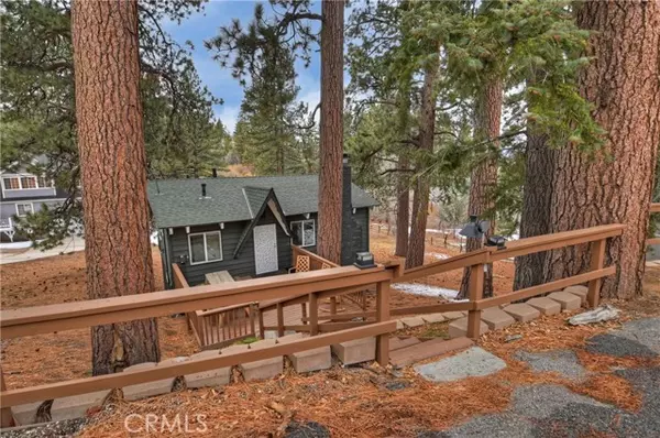Big Bear Lake, CA 92315,924 Knickerbocker RD
