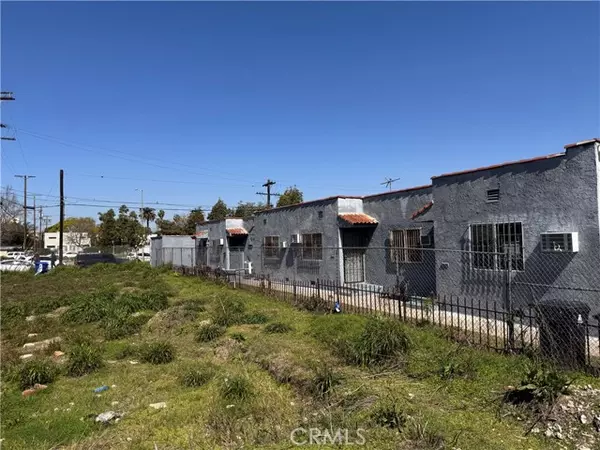 Los Angeles, CA 90047,1741 W 64th ST