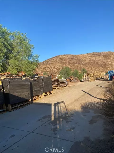 Perris, CA 92570,20920 Sawgo DR