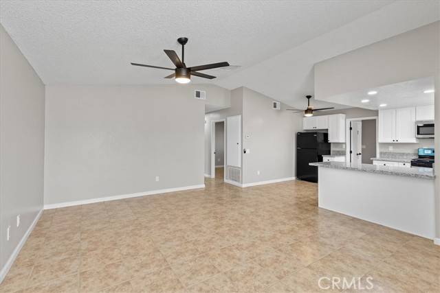 Twentynine Palms, CA 92277,72145 Sun Valley DR