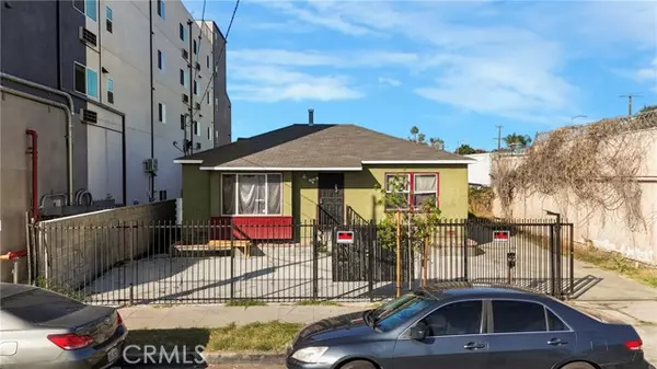 Los Angeles, CA 90059,10807 Compton AVE