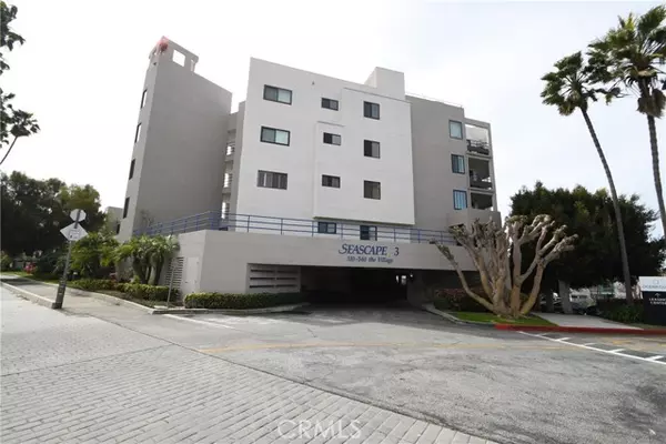 Redondo Beach, CA 90277,520 The Village 110