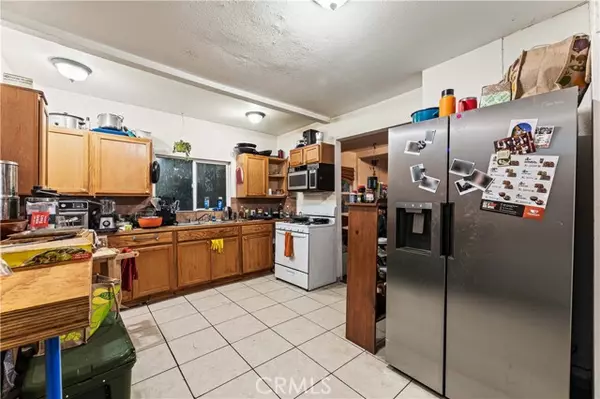 Los Angeles, CA 90031,2532 Eastlake AVE